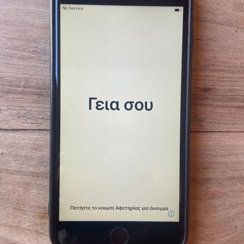 iPhone 6s Plus Space Grey 128GB like new with case