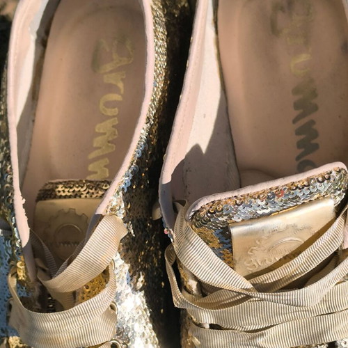 Sante Women's Sneakers Gold Like New