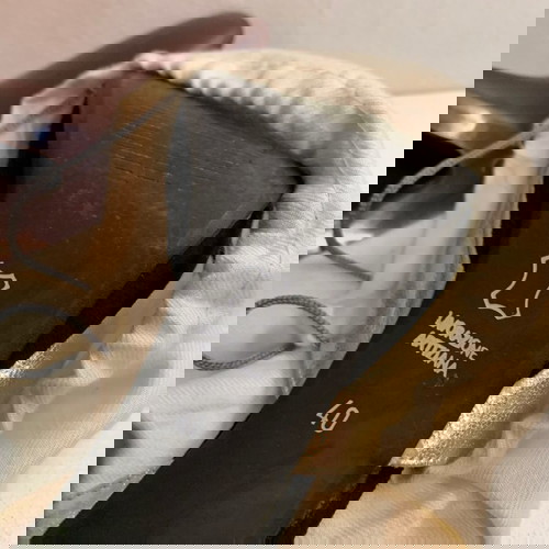 Επώνυμα ιταλικά ψηλοτάκουνα πέδιλα Tessera καινούργια, μαύρο-χρυσαφί, νούμερο 40