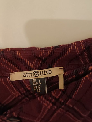 Attrattivo dress size L like new, red and black