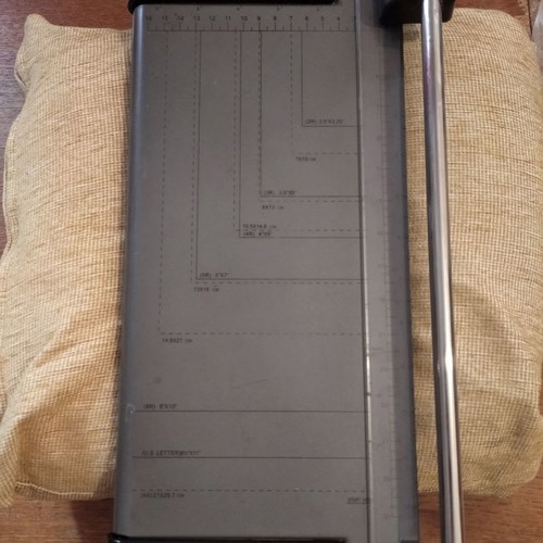 Paper cutter used