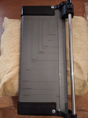 Paper cutter used