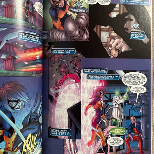 Civil War volume Thunderbolts Marvel like new, in English