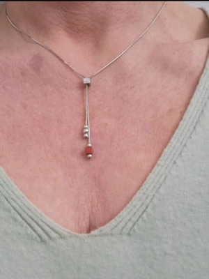 Silver Necklace 925 with Coral Stone like new