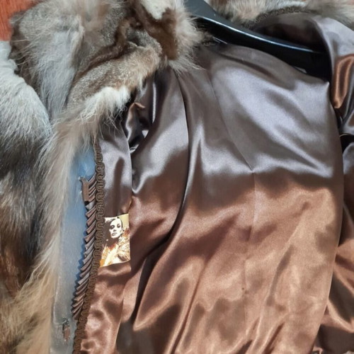 Women's natural fur worn 2-3 times