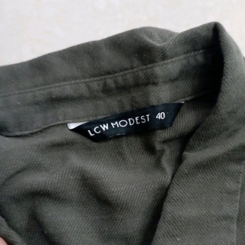 Women's khaki green shirt like new, size L
