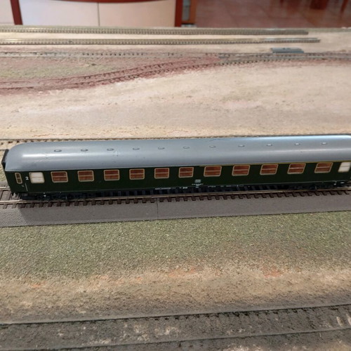 Lilliput long passenger train carriage used, scale 1:87 HO