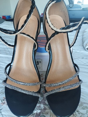 Voi&Noi platform sandals new, size 41, black and beige with rhinestones