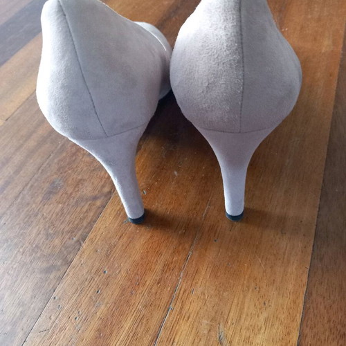 Max Mara peep-toe suede pumps dusty pink like new size 39