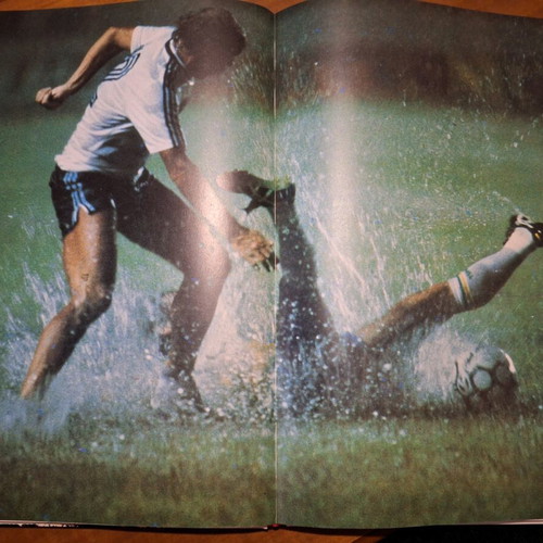 The History of Football like new, first edition 1990 Italy