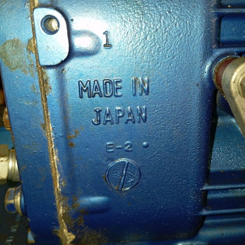 Suzuki 10 HP two-stroke outboard motors used, pack of 2