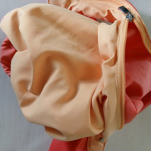 Adidas vintage 2001 backpack like new, coral orange