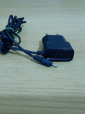 Nokia charger for models 1200, 5220Xm, 2600S, E50, N90 etc.