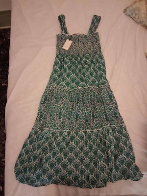 Petite Mendigote cotton dress new, floral print, size small