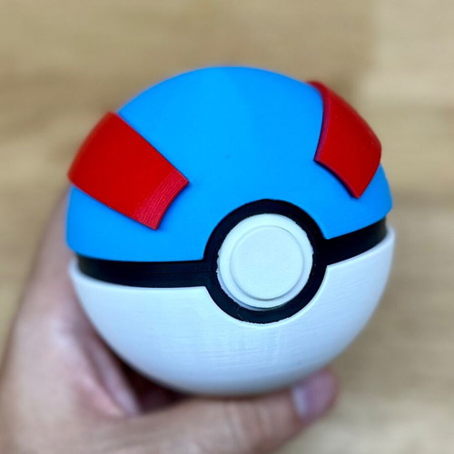 Great Ball Pokeball Nintendo Switch Cartridge Holder like new