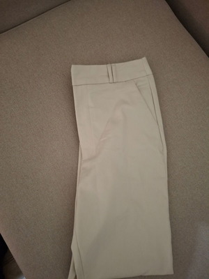 Stradivarius beige medium pants new