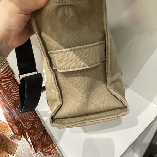 Marc Jacobs tote bag used, medium size, khaki color