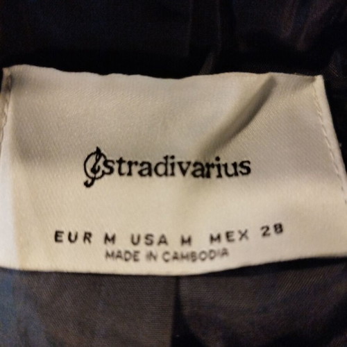 Stradivarius checked jacket size M like new, black and white