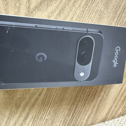 Google Pixel 9 128GB smartphone, black