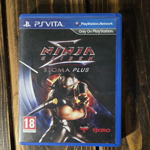Ninja Gaiden Sigma Plus PS Vita game like new, rare collectible