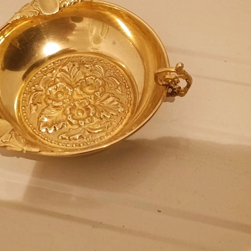 Vintage solid brass ashtray like new