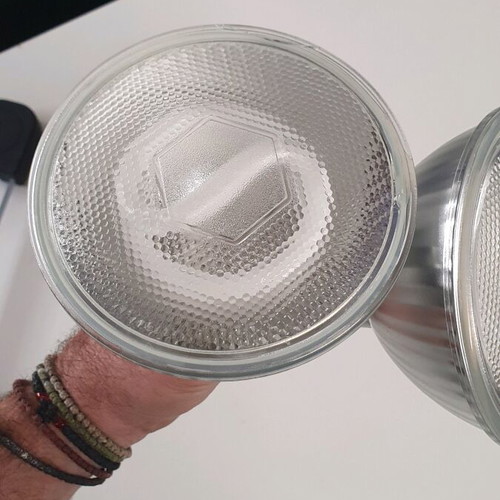 Λάμπα οικονομίας Philips E27 23W σαν καινούργιο