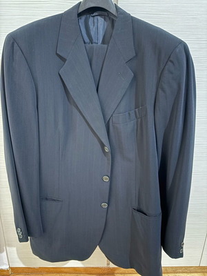 Giorgio Armani suit black like new, size XL