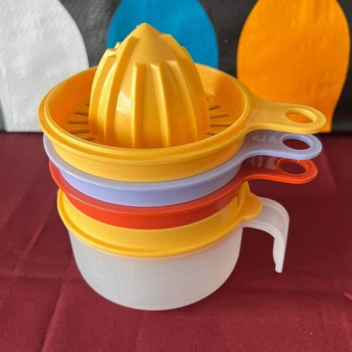 Kitchen kit 200ml with egg separator, fruit juicer, and grater
