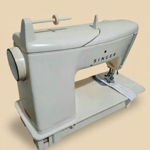 Singer 740 vintage sewing machine used with case and accessories