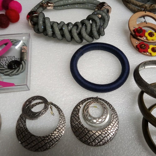 Fau bijoux all together