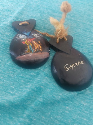 Vintage Spanish castanets with bullfighter figure