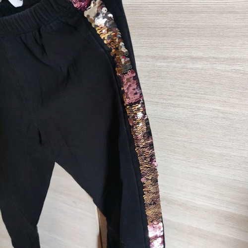 Pants with sequins like new, black and pink, for ages 10-11