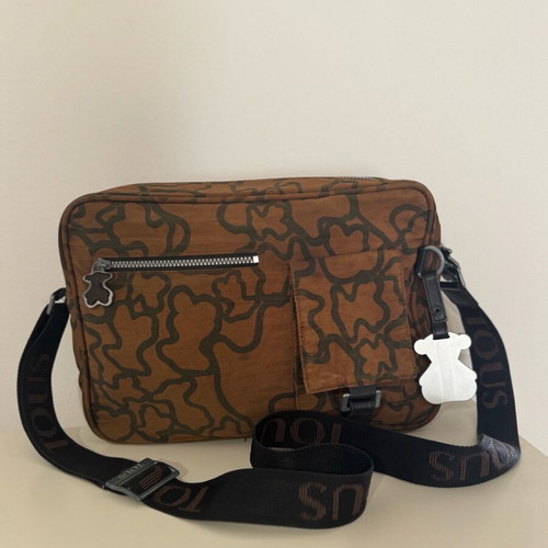 Tous cross body bag like new, stonewashed tan