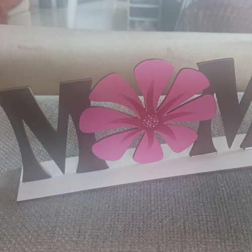 Wooden decorative MOM black and purple