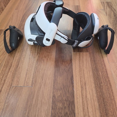 Meta Quest 3 128GB VR headset with BOBOVR S3 Pro and AMVR grips