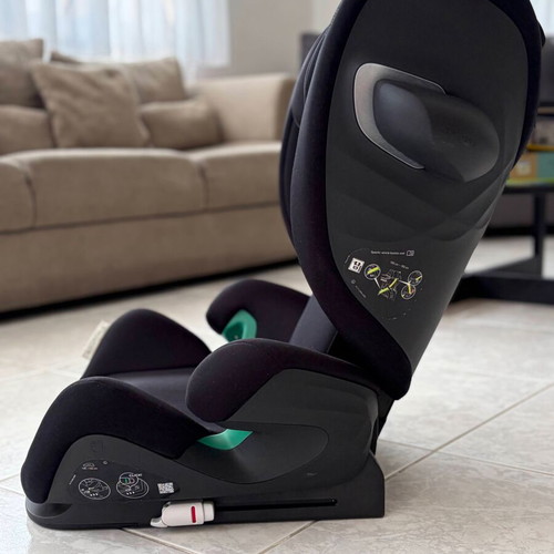 Cybex Solution G2 i-Fix child car seat, Magic Black