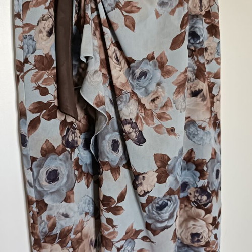 Vintage floral wrap skirt and top set, size M/L