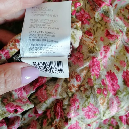 Sleeveless top with lace and adjustable cord, like new, pink and green