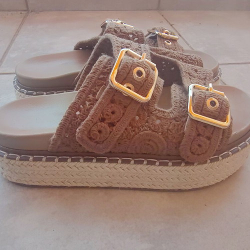 Bottega Veneta knitted platform sandals, size 36, brown