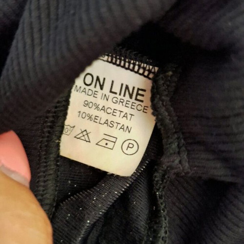 Online t-shirt like new, size M-L, black and gray