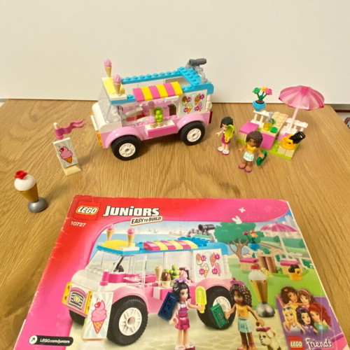 Lego Juniors Emma's Ice Cream Truck 10727 like new