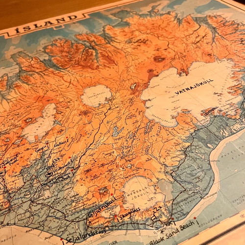 Map poster of Iceland like new with key Golden Circle landmarks