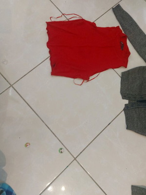 Ζακετάκι και μπλουζάκι σαν καινούργιο, μέγεθος S