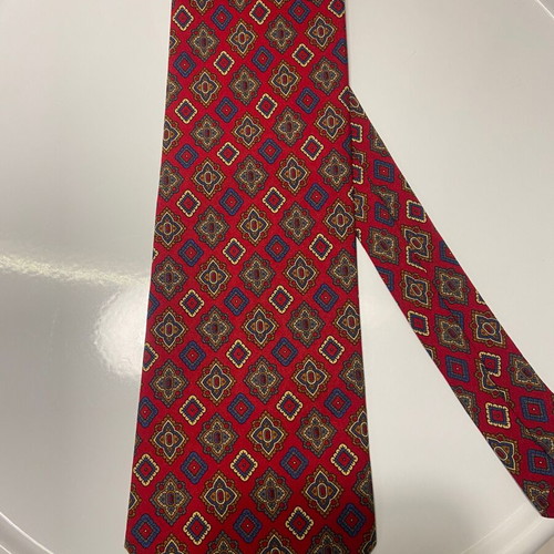 Red tie like new, unworn