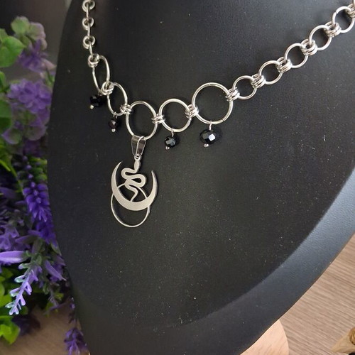 Handmade stainless steel chainmail choker necklace