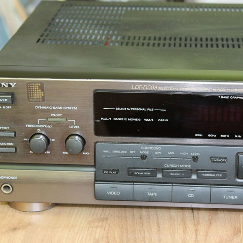Sony TA-D509 amplifier