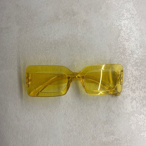Sunglasses like new, yellow, modern design