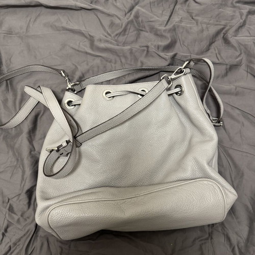 Michael Kors bucket bag gray, like new