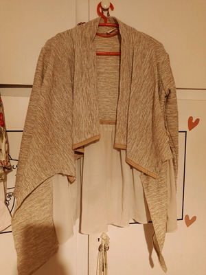 Gold cardigan with detachable back used