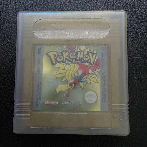Pokémon Gold Game Boy μεταχειρισμένο με original θήκη και κουτιά